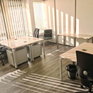 Photo d'un bureau 4 postes