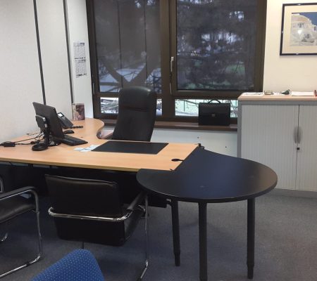 BUREAU 1 POSTES